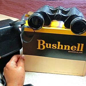 Vintage Bushnell Sportview InstaFocus 7x35 Porro Prism Coated Binoculars 13-7352